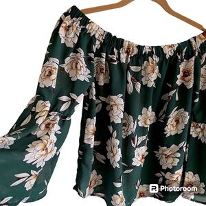 Blouse Long Sleeve Off the Shoulder Green Floral Medium